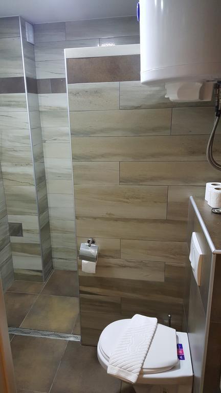Apartman Mia Milmari โคเปานิก ภายนอก รูปภาพ
