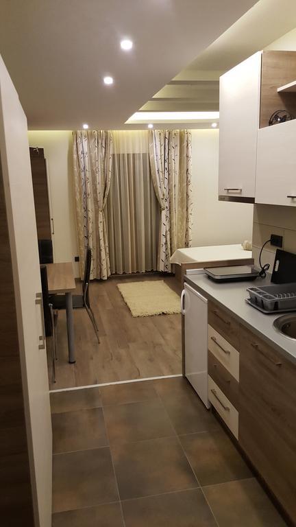 Apartman Mia Milmari โคเปานิก ภายนอก รูปภาพ